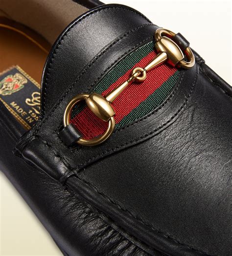 gucci 1000322 red leather loafer|Men's loafer with Horsebit in black shiny leather .